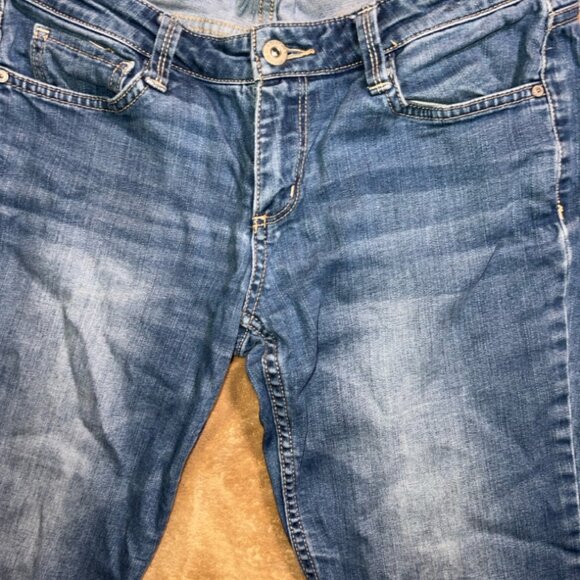 Arizona Jeans Women 9 Blue Denim Cut Off Slim Stretch Capris (P) - Picture 4 of 8